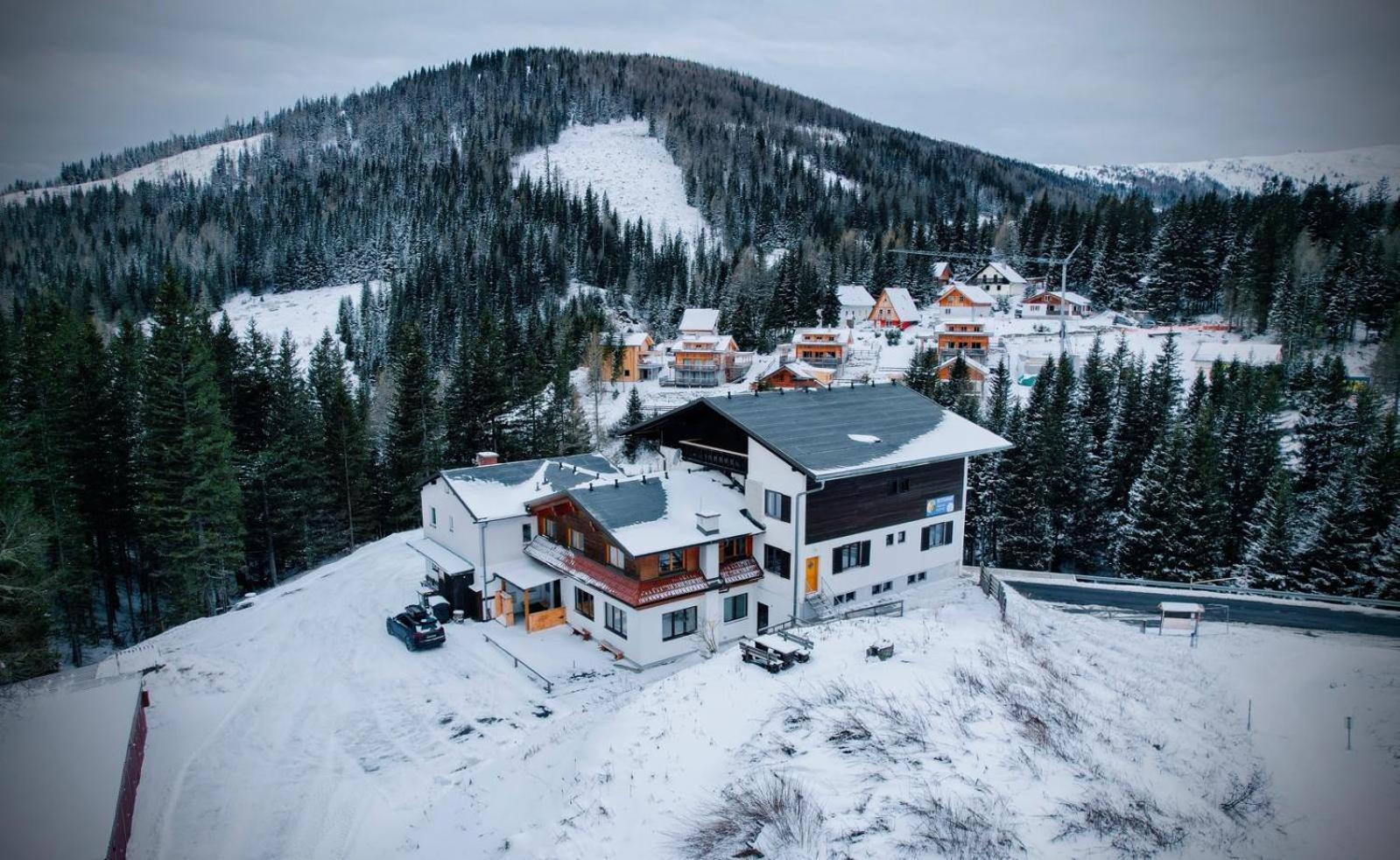 Edelweiss Lodge Lachtal I Self Check-In Bagian luar foto