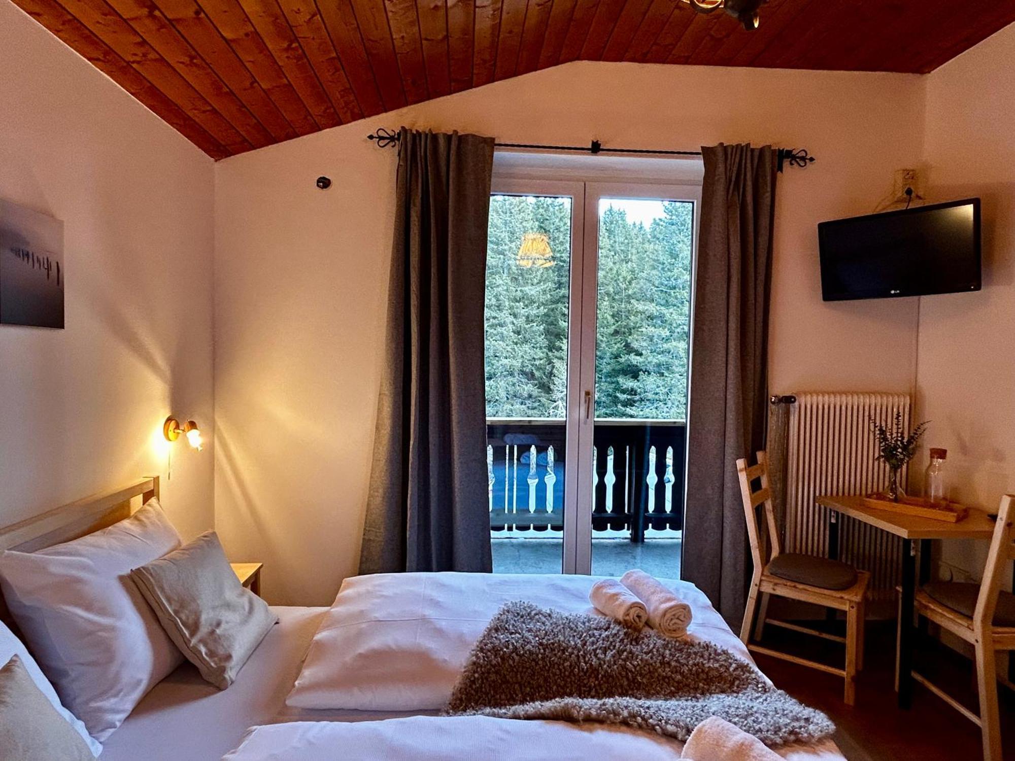 Edelweiss Lodge Lachtal I Self Check-In Bagian luar foto